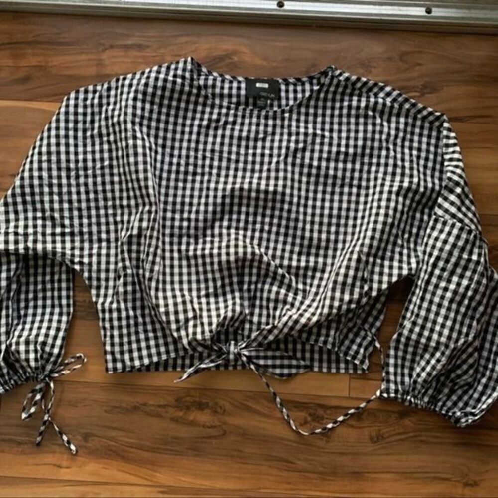 Greylin check tie front blouse XS